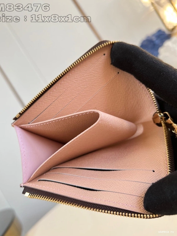 WIS Louis Noa Vuitton Compact Wallet-11*8.5*1.5CM 0306